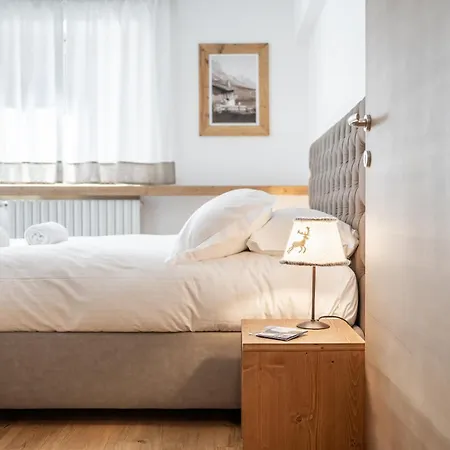 Falorie Apartment *